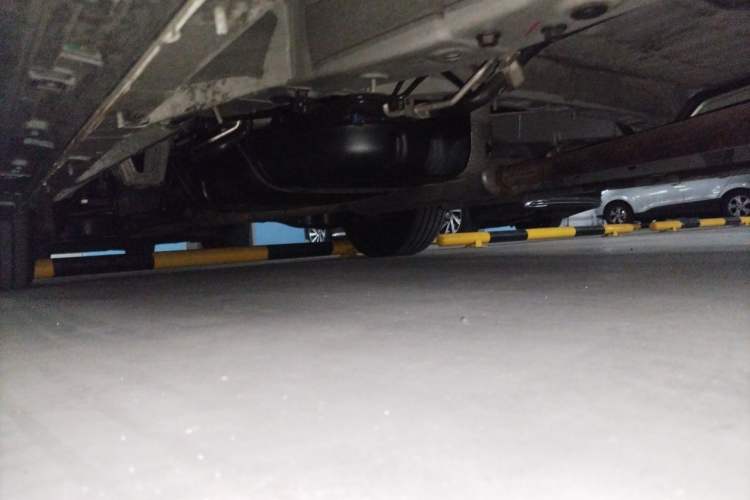 Used GAC Trumpchi M8 2024 Master Series 400T Ultimate Edition Chassis Front Right