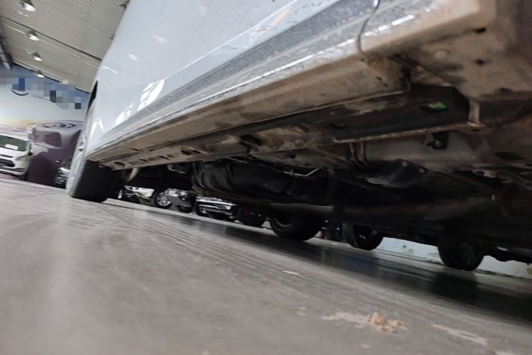 Used GAC Trumpchi M8 2024 Master Series 400T Prestige Edition Chassis Front Right