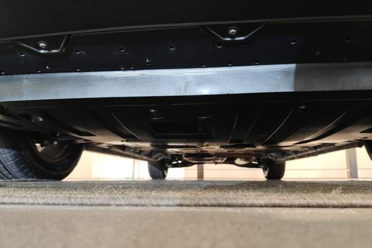 Used GAC Trumpchi M8 2024 Master Series 400T Ultimate Edition Chassis Front