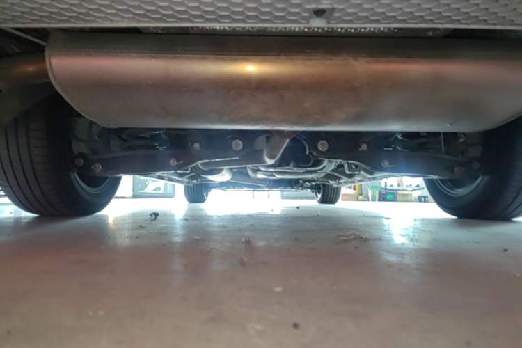 Used GAC Trumpchi M8 2024 Master Series 400T Prestige Edition Chassis Rear