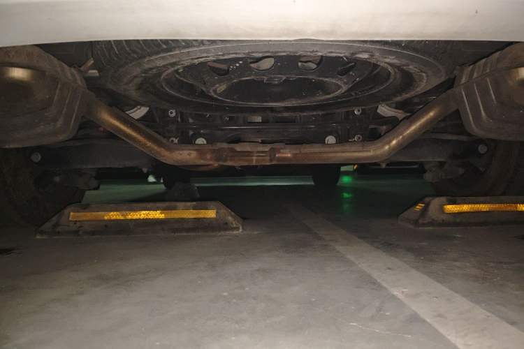 Used GAC Trumpchi M8 2024 Lingxiu Series 390T Luxury Edition Chassis Rear