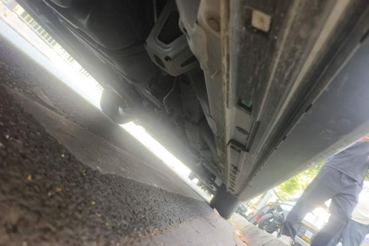 Used GAC Trumpchi M8 2024 Master Series 400T Ultimate Edition Chassis Rear Right