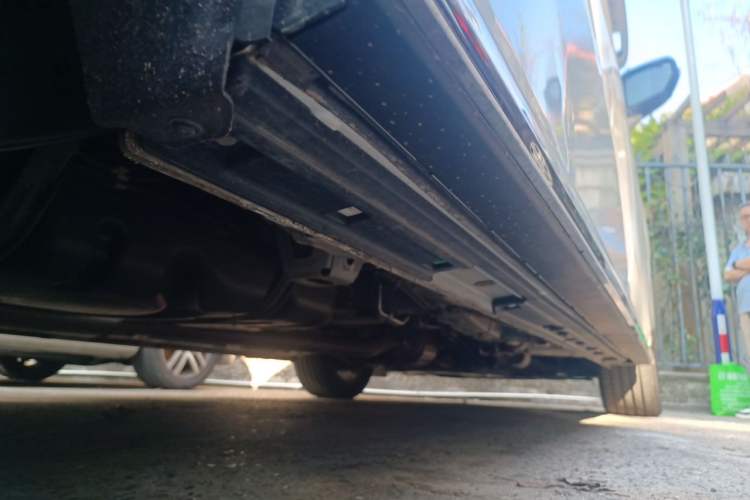 Used GAC Trumpchi M8 2024 Master Series 400T Ultimate Edition Chassis Rear Right