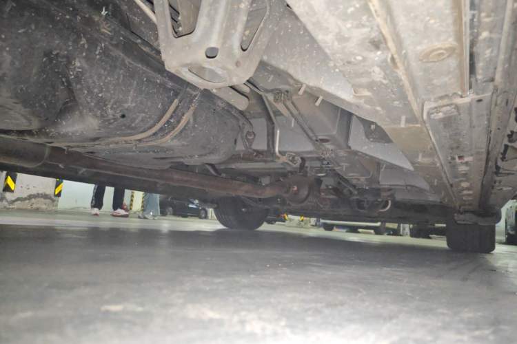 Used GAC Trumpchi M8 2024 Master Series 400T Prestige Edition Chassis Rear Right