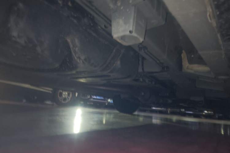 Used GAC Trumpchi M8 2024 Lingxiu Series 390T Deluxe Edition Chassis Rear Right