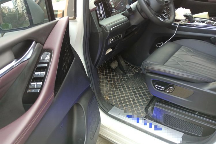 Used GAC Trumpchi M8 2024 Master Series 400T Prestige Edition Driver Seat