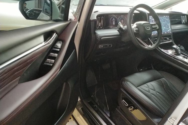 Used GAC Trumpchi M8 2024 Master Series 400T Prestige Edition Driver Seat