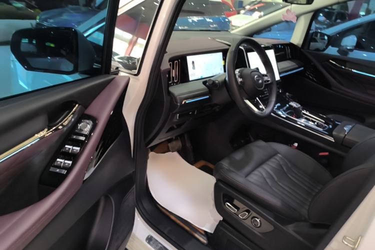 Used GAC Trumpchi M8 2024 Master Series 400T Ultimate Edition Driver Seat