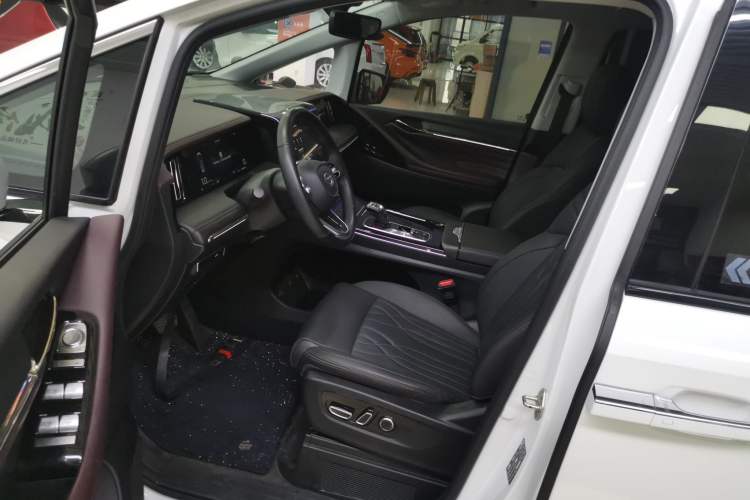 Used GAC Trumpchi M8 2024 Master Series 400T Ultimate Edition Driver Seat