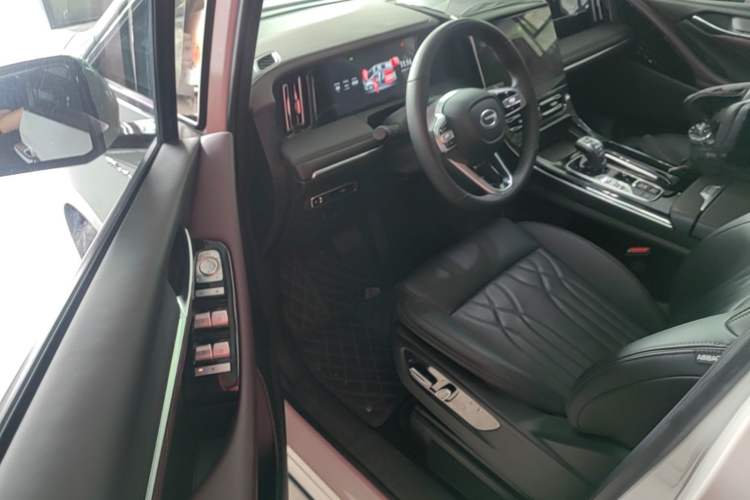 Used GAC Trumpchi M8 2024 Master Series 400T Prestige Edition Driver Seat