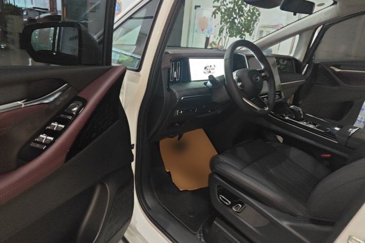 Used GAC Trumpchi M8 2024 Master Series 400T Prestige Edition Driver Seat