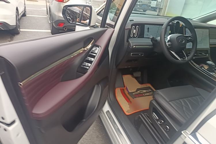 Used GAC Trumpchi M8 2024 Master Series 400T Ultimate Edition Driver Seat