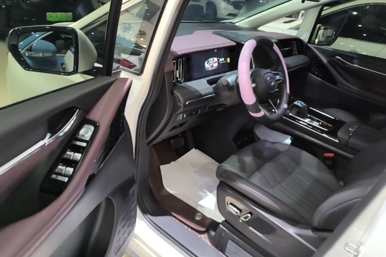 Used GAC Trumpchi M8 2024 Master Series 400T Prestige Edition Driver Seat