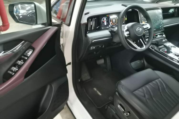 Used GAC Trumpchi M8 2024 Master Series 400T Prestige Edition Driver Seat