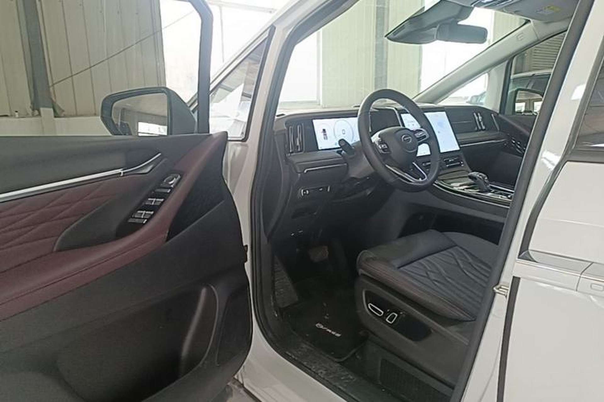 Used GAC Trumpchi M8 2024 Master Series 400T Prestige Edition Driver Seat