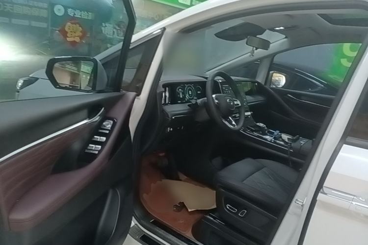 Used GAC Trumpchi M8 2024 Master Series 400T Prestige Edition Driver Seat