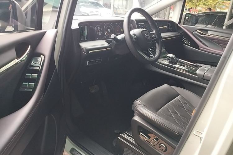 Used GAC Trumpchi M8 2024 Master Series 400T Ultimate Edition Driver Seat