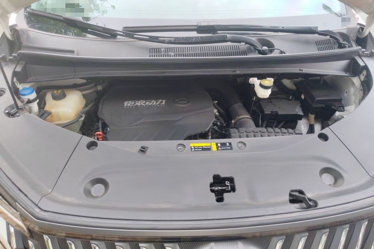 Used GAC Trumpchi M8 2024 Master Series 400T Ultimate Edition Engine Bay