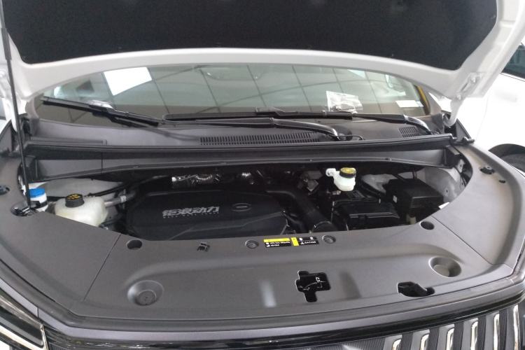Used GAC Trumpchi M8 2024 Master Series 400T Prestige Edition Engine Bay
