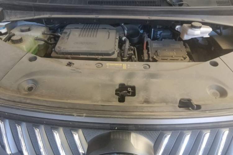 Used GAC Trumpchi M8 2024 Master Series Super Hybrid Edition Engine Bay