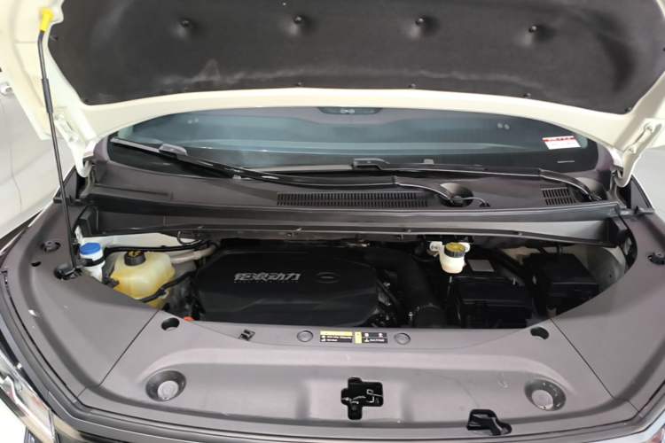 Used GAC Trumpchi M8 2024 Master Series 400T Ultimate Edition Engine Bay