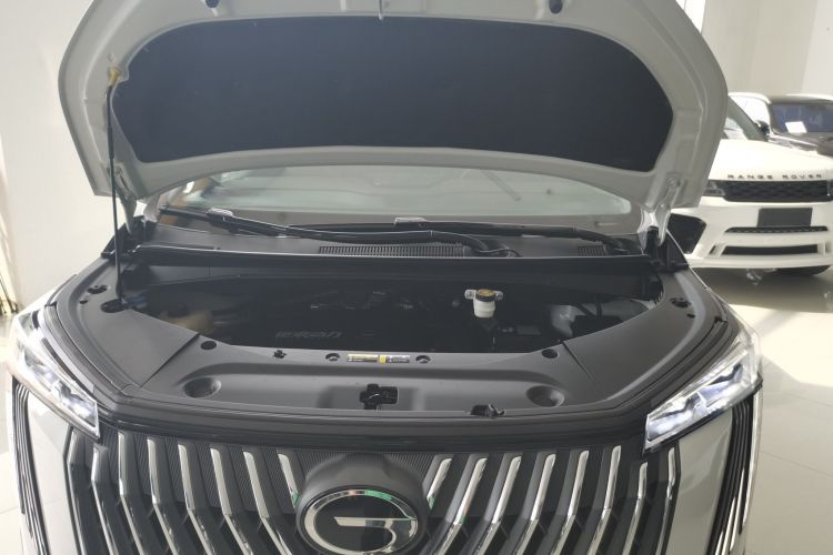 Used GAC Trumpchi M8 2024 Master Series 400T Prestige Edition Engine Bay