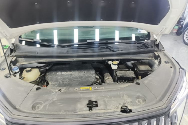 Used GAC Trumpchi M8 2024 Master Series 400T Prestige Edition Engine Bay