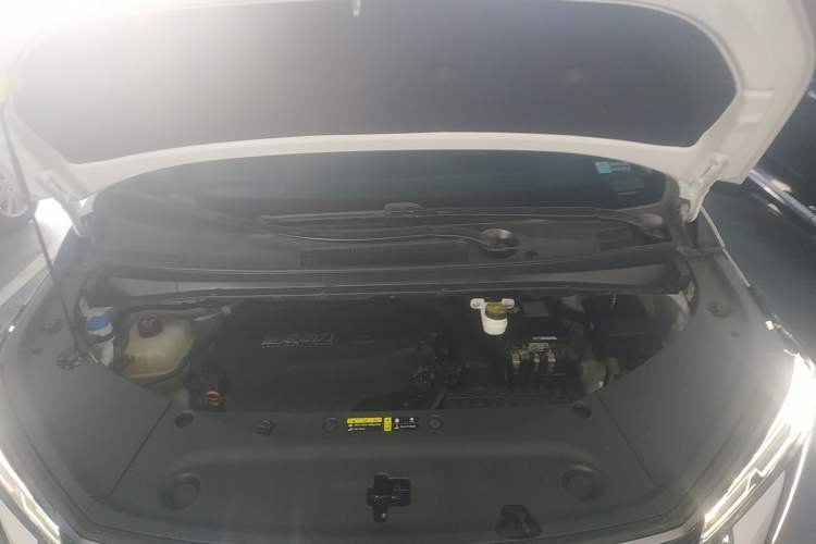 Used GAC Trumpchi M8 2024 Master Series 400T Ultimate Edition Engine Bay