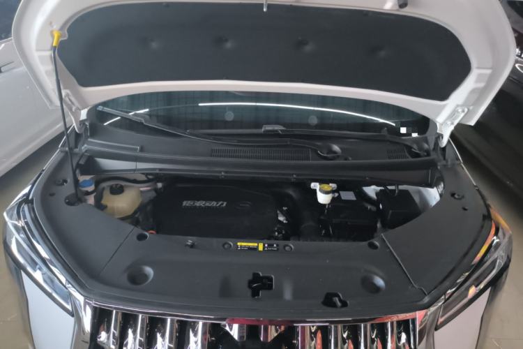 Used GAC Trumpchi M8 2024 Zongshi Series 400T Pioneer Edition Engine Bay