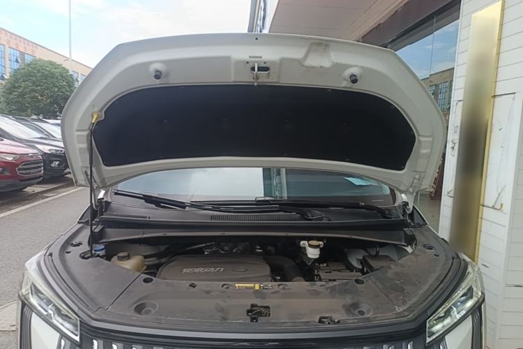 Used GAC Trumpchi M8 2024 Master Series 400T Prestige Edition Engine Bay