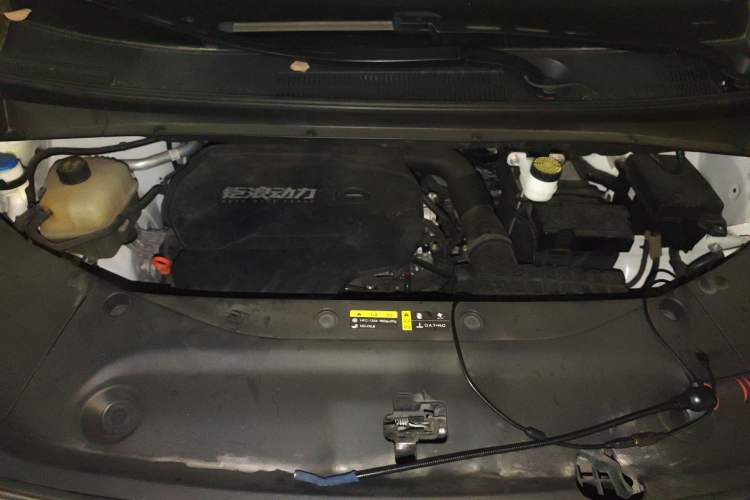 Used GAC Trumpchi M8 2024 Master Series 400T Prestige Edition Engine Bay
