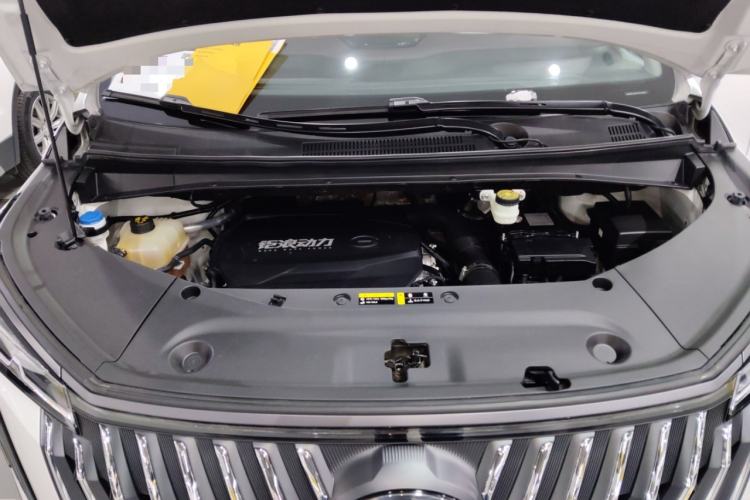 Used GAC Trumpchi M8 2024 Master Series 400T Ultimate Edition Engine Bay
