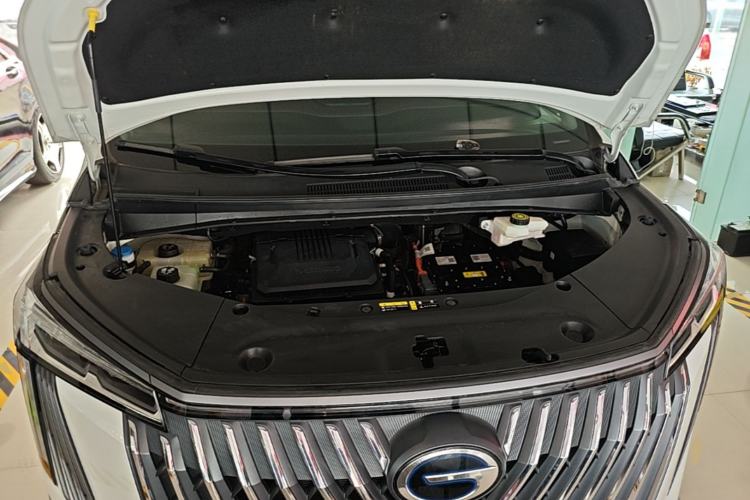 Used GAC Trumpchi M8 2024 Master Series Super Hybrid Edition Engine Bay