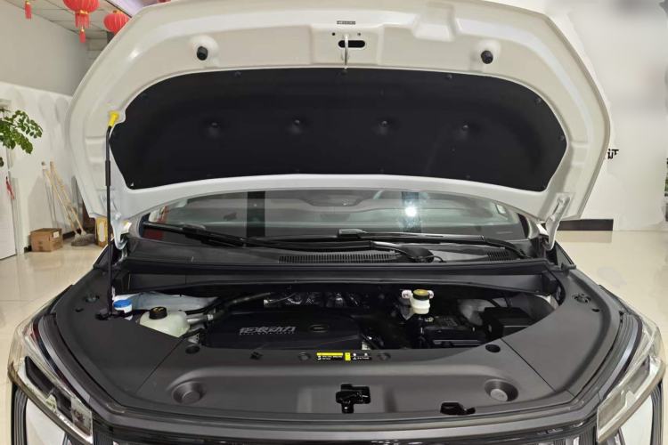 Used GAC Trumpchi M8 2024 Master Series 400T Prestige Edition Engine Bay