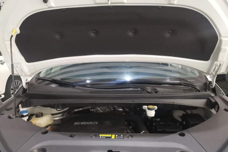 Used GAC Trumpchi M8 2024 Master Series 400T Ultimate Edition Engine Bay