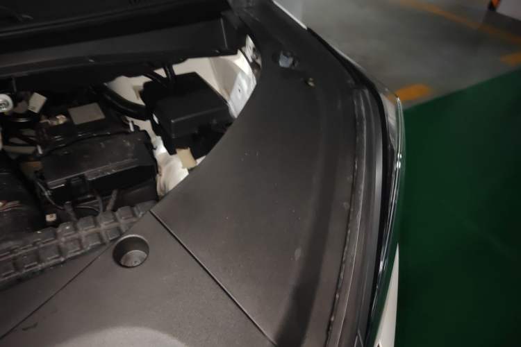 Used GAC Trumpchi M8 2024 Master Series 400T Ultimate Edition Engine Bay Left