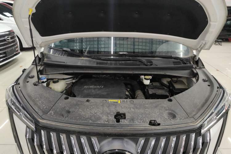 Used GAC Trumpchi M8 2024 Master Series 400T Prestige Edition Engine Bay