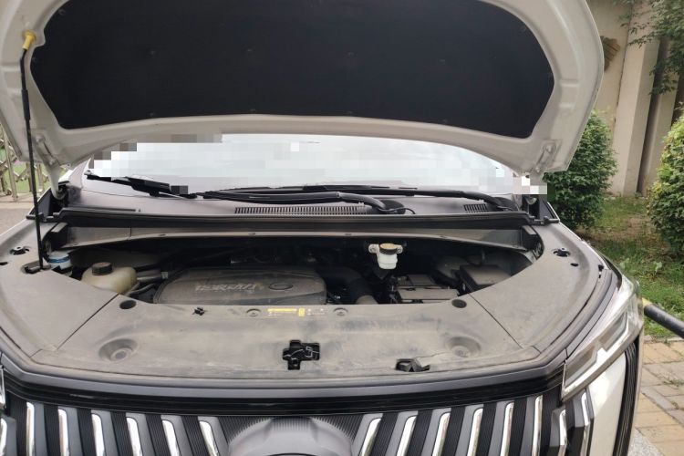 Used GAC Trumpchi M8 2024 Master Series 400T Prestige Edition Engine Bay