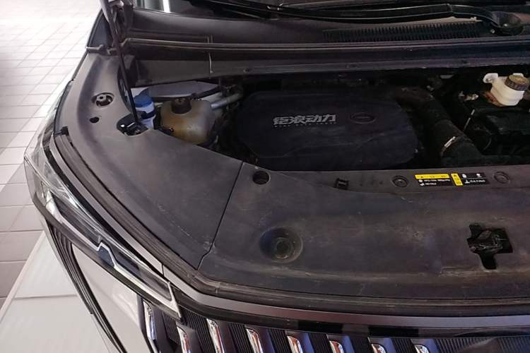 Used GAC Trumpchi M8 2024 Master Series 400T Ultimate Edition Engine Bay Right
