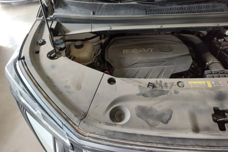 Used GAC Trumpchi M8 2024 Master Series 400T Prestige Edition Engine Bay Right