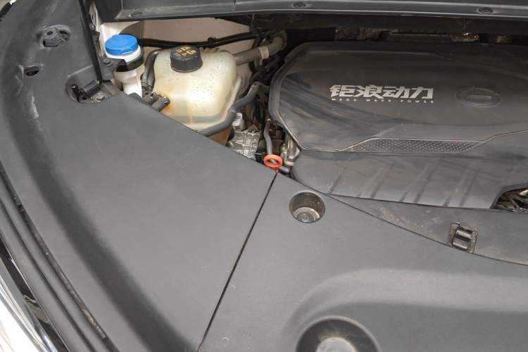 Used GAC Trumpchi M8 2024 Zongshi Series 400T Pioneer Edition Engine Bay Right
