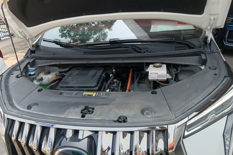 Used GAC Trumpchi M8 2024 Zongshi Series Dual-Motor Supreme Edition Engine Bay
