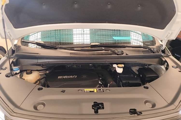 Used GAC Trumpchi M8 2024 Master Series 400T Ultimate Edition Engine Bay