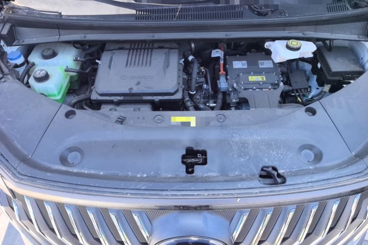 Used GAC Trumpchi M8 2024 Master Series Super Hybrid Edition Engine Bay
