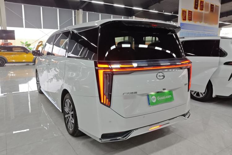 Used GAC Trumpchi M8 2024 Master Series 400T Prestige Edition Exterior 2