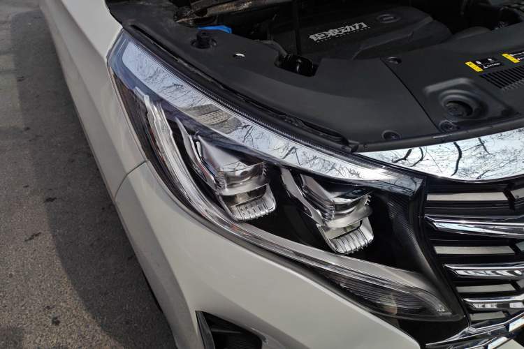 Used GAC Trumpchi M8 2024 Lingxiu Series 390T Deluxe Edition Exterior 3