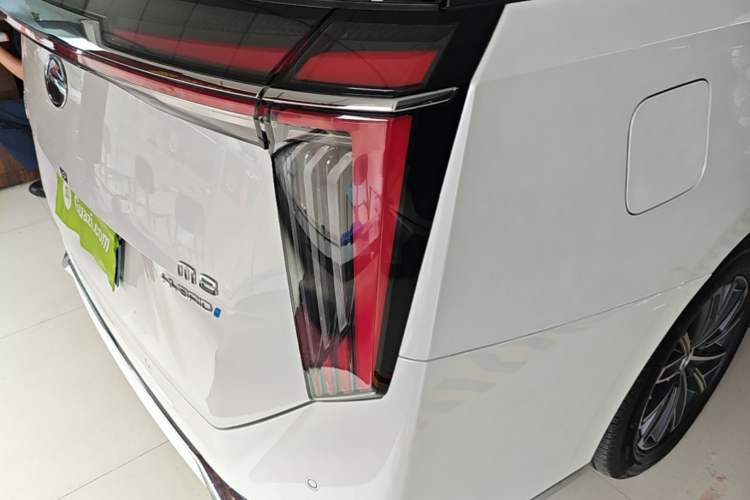 Used GAC Trumpchi M8 2024 Master Series Super Hybrid Edition Exterior 3