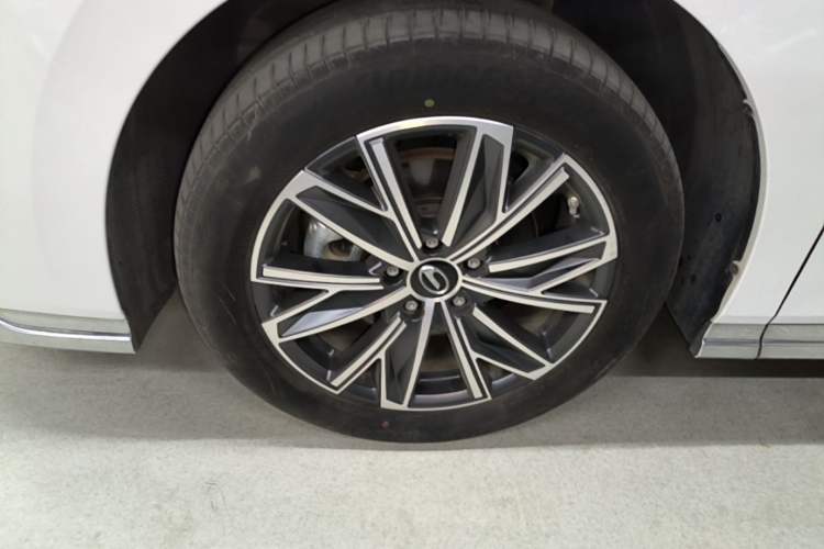 Used GAC Trumpchi M8 2024 Master Series 400T Prestige Edition Exterior 4