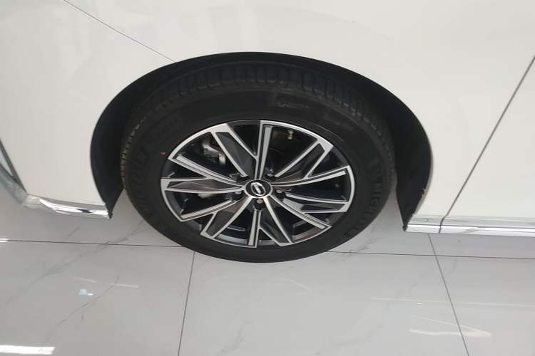 Used GAC Trumpchi M8 2024 Master Series 400T Ultimate Edition Exterior 4