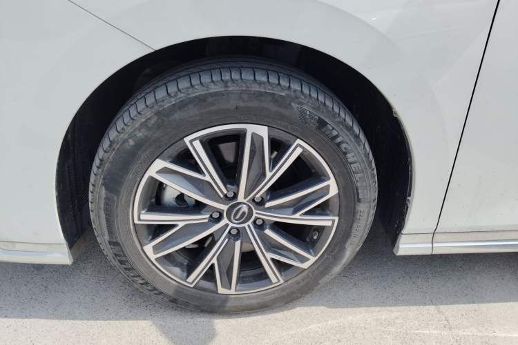 Used GAC Trumpchi M8 2024 Master Series Super Hybrid Edition Exterior 4
